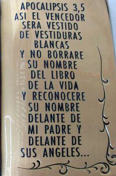 Pergamino con inscripci�n de la Biblia